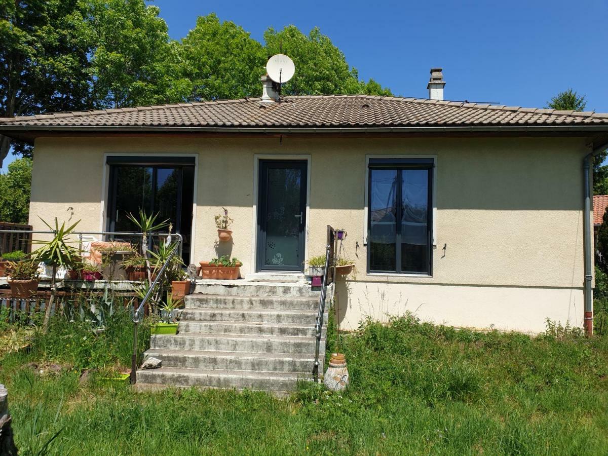 Apartament Brigitte Carbonnel Aydat Zewnętrze zdjęcie